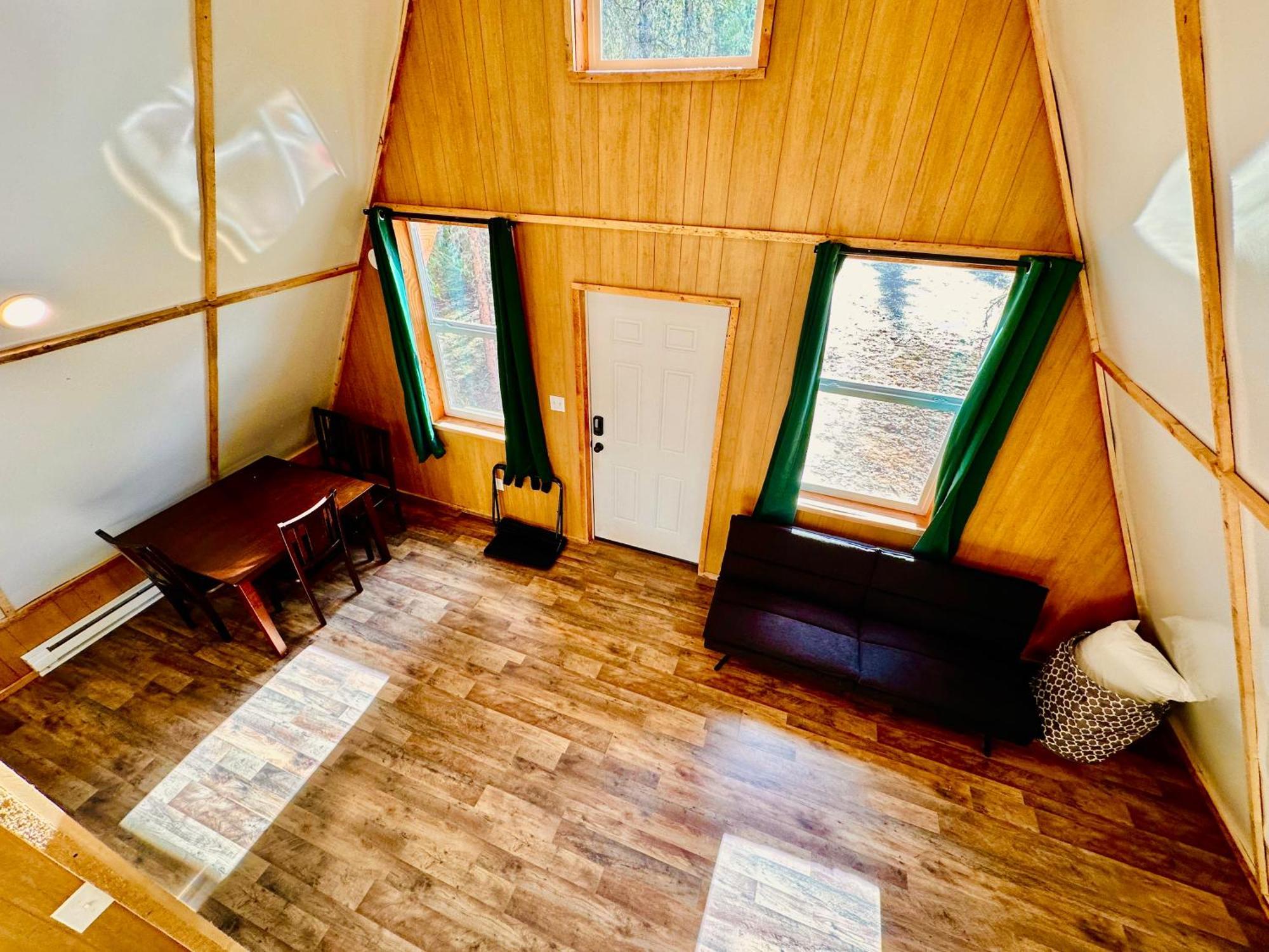 Roberts Lodge Tok Phòng bức ảnh